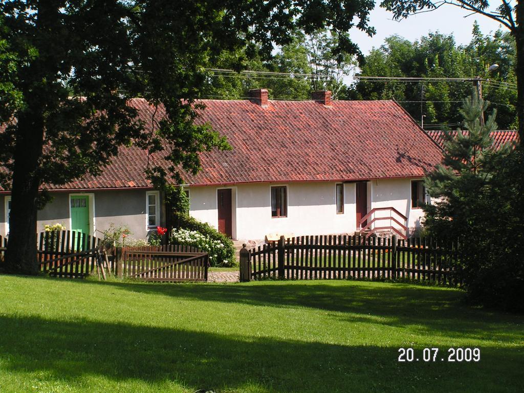 Dworek Szarki Kültér fotó